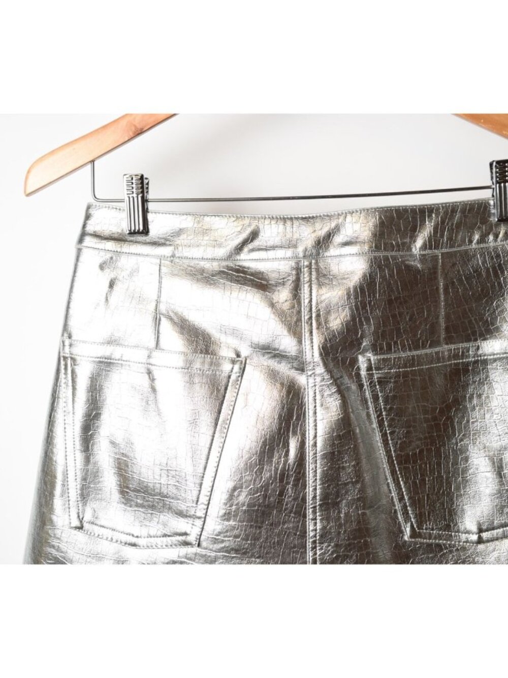 Torn by Ronny Kobo Women's Size M Metallic Silver Faux Croc Mini Skirt - Picture 6 of 12